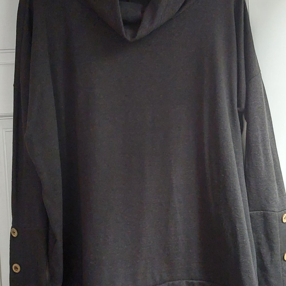 BUTTON TAB SLEEVE TOP WITH COWL NECK